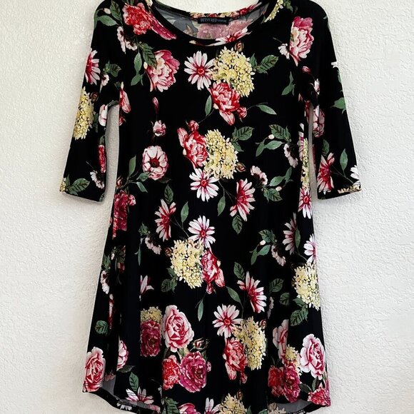 Betsy Red Couture Black w Large Floral Print A Line Stretch Pockets Size S - Picture 1 of 6